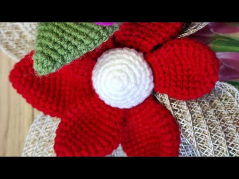 Floare croșetata ,accesoriu,decor de prins draperia/floare inel  dentiție-zornăitoare