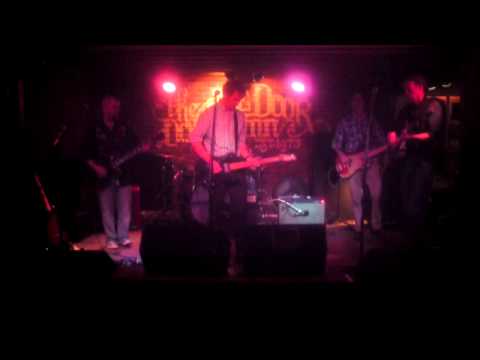 The Turnstiles play Thinking Back, Souvenir Summer album