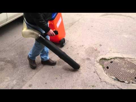 Yaprak ve Çöp Toplama Makinası - Kaldırım ve Yol Süpürme Makinası