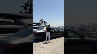 Download lagu Luxury doesn’t like touching- Mercedes Maybach S680 Night Series mp3