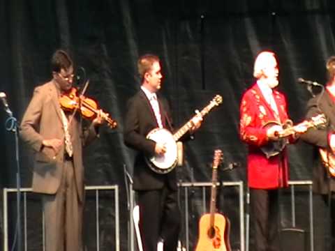 Doyle Lawson & Quicksilver - ROMP 2009