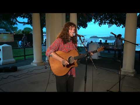 Briston Maroney Peak Summer Session (Full Performance)