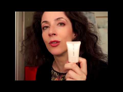 Come rapidamente ed efficacemente togliere posti di pigmentary Belita vitex la crema che candeggia il prezzo