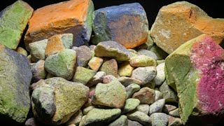 Download lagu Colorful Jumbos and Minis Crush Gym Chalk ASMR Satisfying Relaxing Dusty Sleepaid ♥️ 😌 💖  mp3