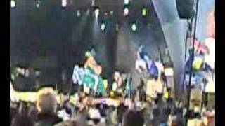 The zutons at glastonbury 08 - don&#39;t ever think