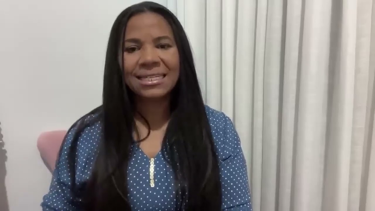 "Deus me Revela muita honra e alguém mudando totalmente a opinião ficando do teu lado te apoiando".