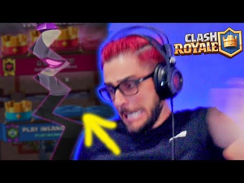 O GOLEM MONSTRO ESTÁ SAINDO DA JAULA NO CLASH ROYALE