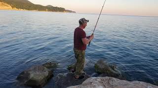 Рыбалка в анапе с берега черного моря