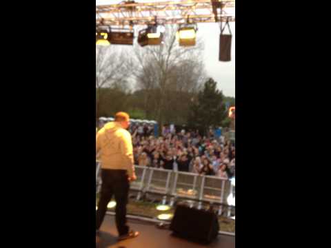 Back2Space @ the old post office 2012 - Micky slim & majestic