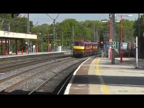 90037/90039 4m25 Mossend - Daventry , Sat. 6th June 2015