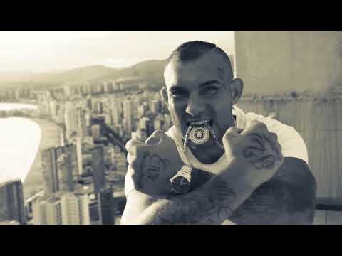 Małolat K2 - Moje życie prod: Flezbeats