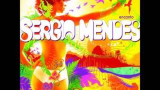 The Look of Love - Sergio Mendes feat. Fergie