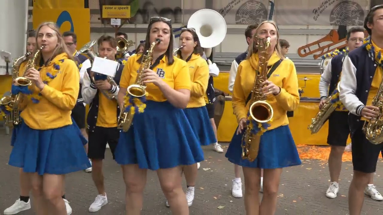 Dweilorkest DeciBells 2026 — video 1