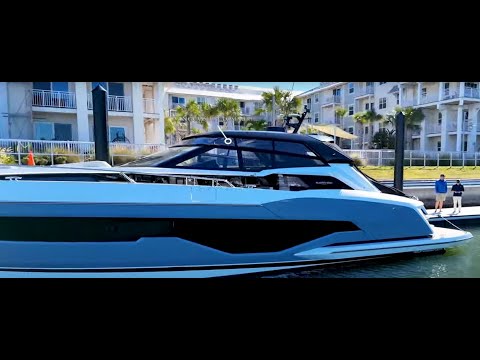 Can the Sunseeker 55 Superhawk be Enclosed?