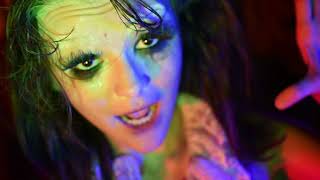 Don&#39;t be afraid, the clown&#39;s afraid too.