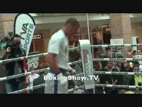 Lucian Bute training to fight Glen Johnson @ BoxingShow.TV