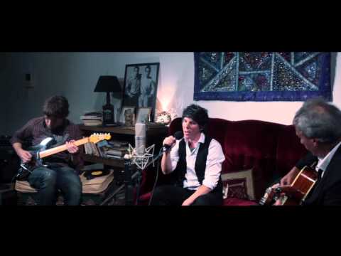 Same Old Story - Maxi Trusso (Acoustic Live Sessions)