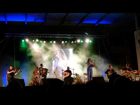 Mana Mou Ellas - Sophia Papazoglou  'פרח אדום'  N. Tatasopoulos D. Kurti - Perach Adom -9