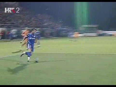 9. kolo: Slaven Belupo - Dinamo 2:0