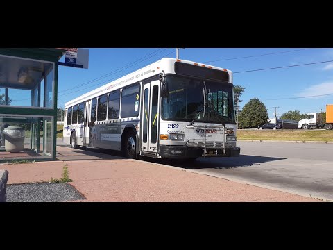 NFTA Metro Ride Route 32A Outbound Bus 2122 - 2001 Gillig Advantage