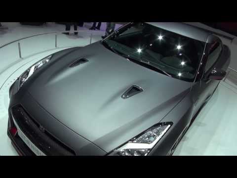 Facelift headlights Nissan GT-R Nismo R35 Geneva 2014