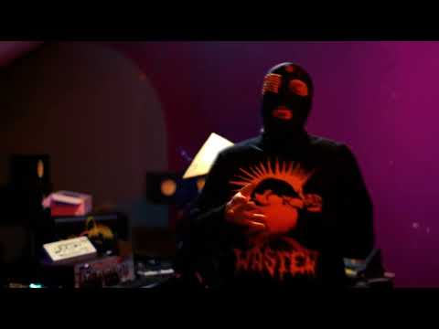 mamaflex & Kirame X Merch - quero MO (VIDEO CLIP)