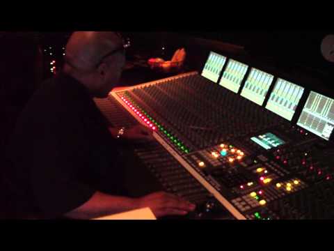 Shaggy - I'm Sorry Feat Qwote @ The Hit Factory Being Mixed