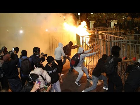 Video Thumbnail: Clashes break out during anti-government protest in Peru's Lima | AFP
