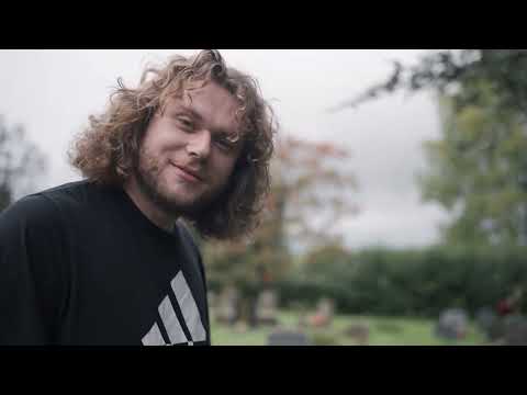 The Koch Marshall Trio visit the John Bonham Grave