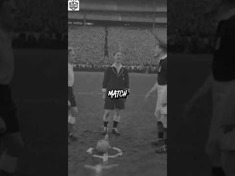 First match in the history of football ⚽