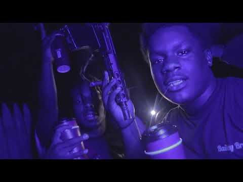 TrapFit Beans x LayLow - Shut Up Brittney @onewayvisualsii1308   (Dir By Onewayhefe)