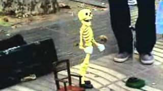 NON SONO UN CANTAUTORE