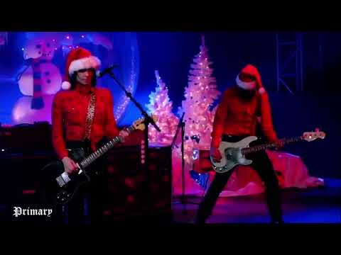 The Distillers - Live In Lockdown