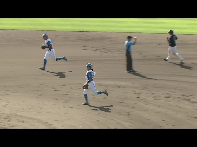 【ファーム】軽快な守備!! ファイターズ・細川凌平 難しいバウンドのゴロを上手く処理する!! 2024年9月4日 北海道日本ハムファイターズ 対 東京ヤクルトスワローズ