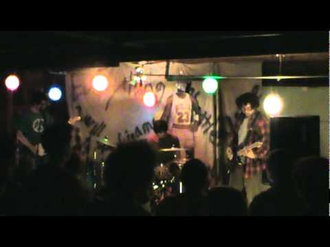 Wilshire live-Close Enough-Julia and Main