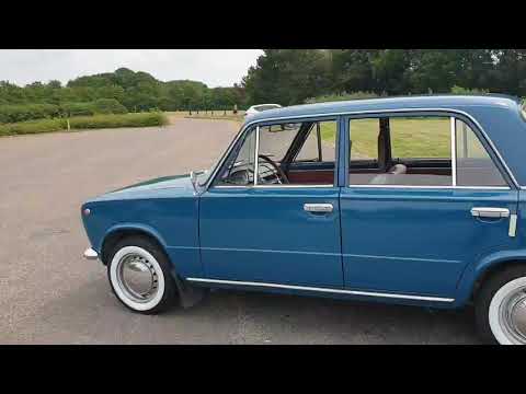 vaz 2101 blue