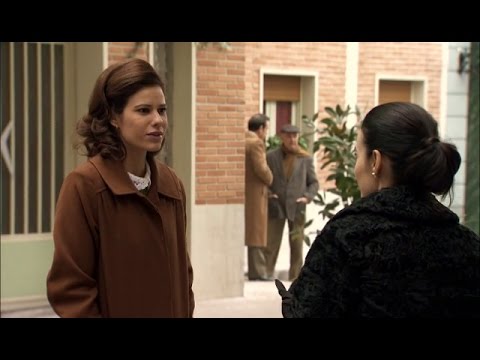 Amar C544 - Isabel se cruza con Laura