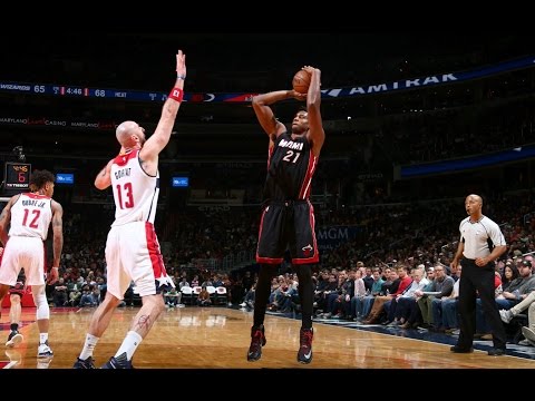 Hassan Whiteside's 30 and 12 Ignite the Heat Over the Wizards | April 8, 2017