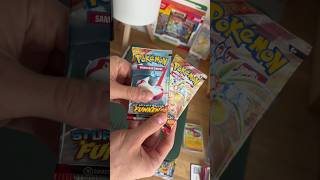 Habt ihr auch was von einem Stürmische Funken Restock gesehen?  #pokemon