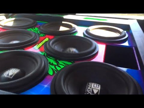 PALIO COM 8 SUBWOOFER BANDA DE 400 RMS E 12 MÉDIOS DE 8 POLEGADAS | ILOVEBASSBR