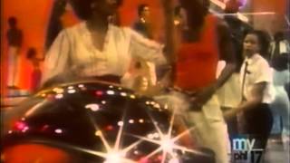 I&#39;M A WOMAN - Tribute to Minnie Riperton on Soul Train