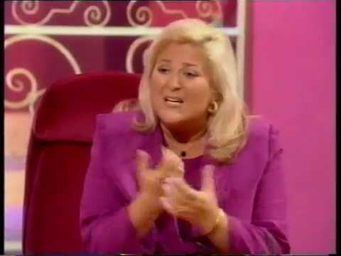 Christopher Lee Interview + Singing "Wanderin' Star" (on Vanessa) (Jan 1999)