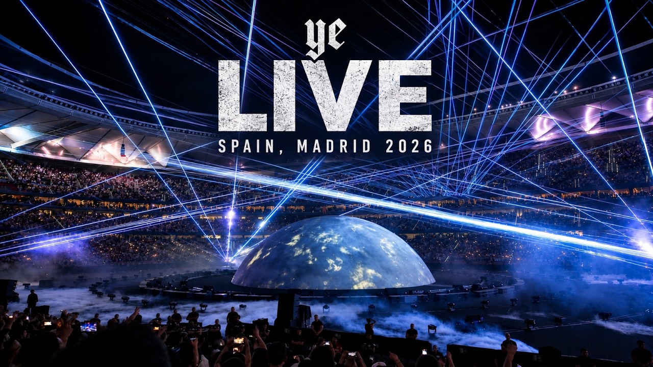 The globe stage during Complete live set