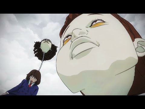 HEAD-SHAPED BALLOONS hunt PEOPLE in the town