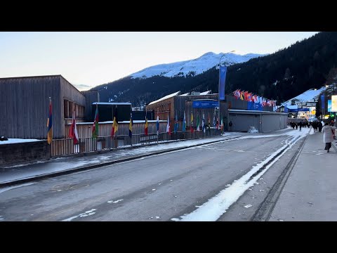 Монгол Улсын Ерөнхий сайд Дэлхийн эдийн засгийн 56 дугаар чуулга уулзалтад оролцож байна