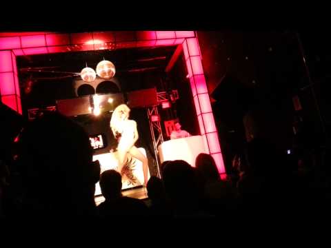 Aretuza Lovi / Beba Doida/Gaby Amarantos / Mix Café / Floripa-SC Janeiro 2014