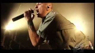 Download lagu Linkin Park Live - Papercut Milan 2001 mp3