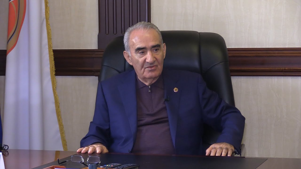 Եթե ժողովուրդը ոտքի չկանգնի՝ «սև կարապը» կգա․ զրույց Գալուստ Սահակյանի հետ