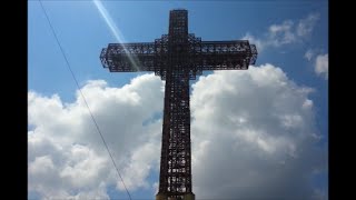 preview picture of video 'Cruz mas grande del mundo Skopje Macedonia (The world´s largest cross'