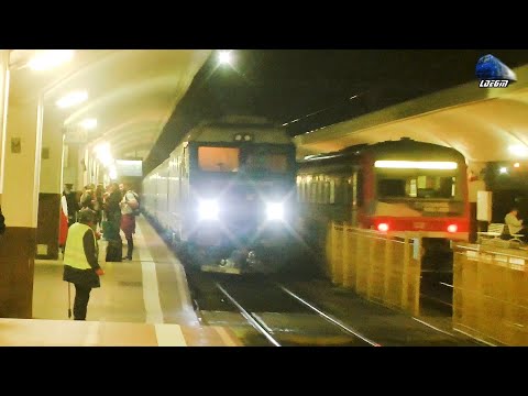 Trenurile Serii în Gara Cluj Napoca/Evening Trains in Cluj Napoca Train Station - 14 September 2021